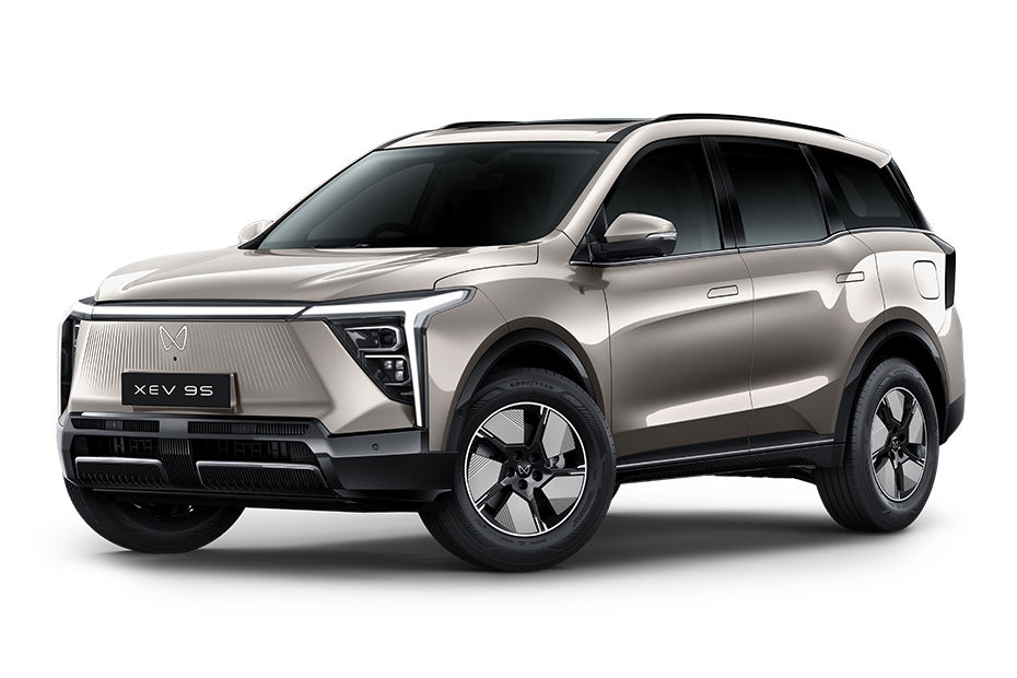 Mahindra XEV 9S Desert Myst colour